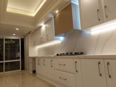 کابینت‌سازی حرفه‌ای 20 سال تجربه اجرای بی‌دغدغه